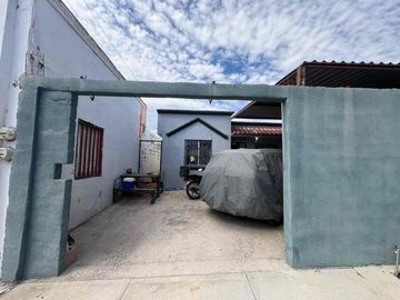 CASA EN VENTA EN ALTARES