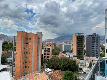 VENTA PENTHOUSE EN LAURELES