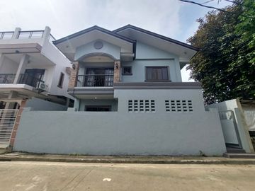 4 Bedroom House and Lot for Sale in Vermont Royale...