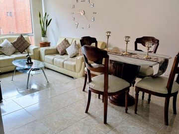 VENDO APARTAMENTO EN MIRANDELA