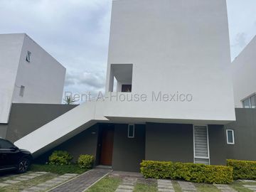 Casa en renta amueblada con 2 Hab, 2 Baños en el...