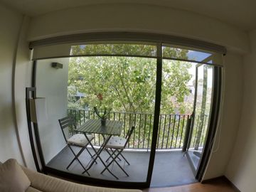 Departamento en renta, con terraza, 2 recámaras en...