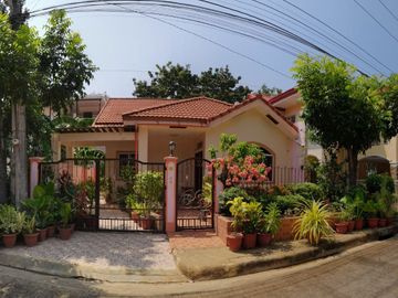 FOR SALE |VILLA MAGALLANES  HOUSE AND LOT -  LAPU-LAPU...