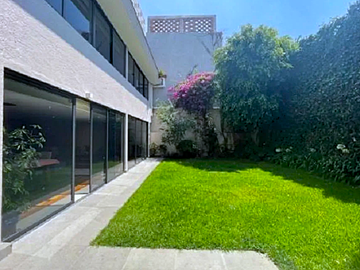 CASA EN VENTA EN TOLUCA CERCA DEL COSMOVITRAL