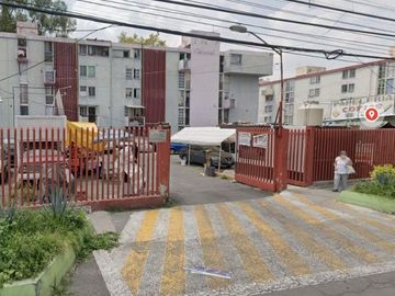 DEPARTAMENTO EN VENTA BUENA UBICACIÓN/ 2 RECÁMARAS 1...