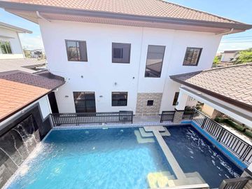 FOR RENT: 𝟑 𝐁𝐑 𝐌𝐨𝐝𝐞𝐫𝐧 𝐇𝐨𝐮𝐬𝐞 𝐰𝐢𝐭𝐡...