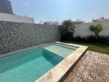 VENTA DE CASA DE 3 RECÁMARAS EN FRACCIONAMIENTO CASCADAS...