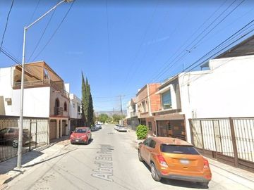 VENTA DE CASA EN SAN NICOLAS DE LOS GARZA NUEVO LEON