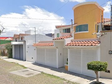 VENTA DE CASA EN CARRETAS, QUERETARO