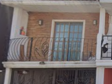 VENTA DE CASA EN TLAQUEPAQUE JALISCO COLONIA SAN PEDRO