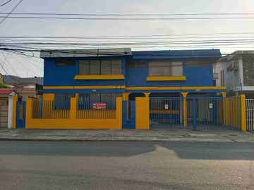 Alquiler de Casa en Urdesa, Oficinas, uso de suelo comercial