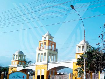 ADQUIERE TU CASITA CON UN LINDO CLUB HOUSE Y SEGURIDAD...
