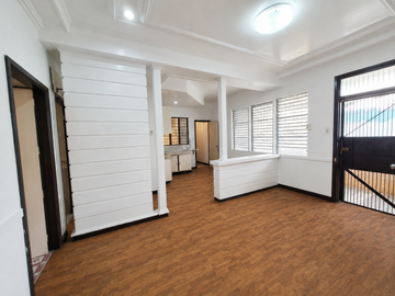 Large 2 bedroom apartment unit in 4th floor near Pasay...