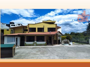 Venta de Propiedad Multifuncional con 4.080 m² en el...