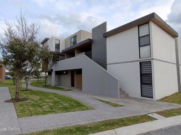 Departamento con Jardín Privado | Desarrollo con...