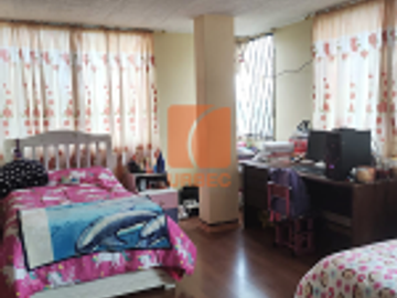 Casa de Venta con terreno grande en sector el Carmen en...