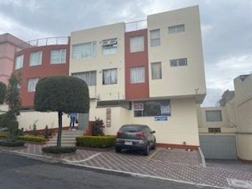 HERMOSO DEPARTAMENTO EN VENTA TRES DORMITORIOS SECTOR...