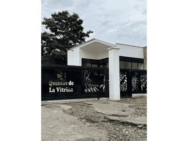 QUINTAS DE LA VITRINA - LOTES