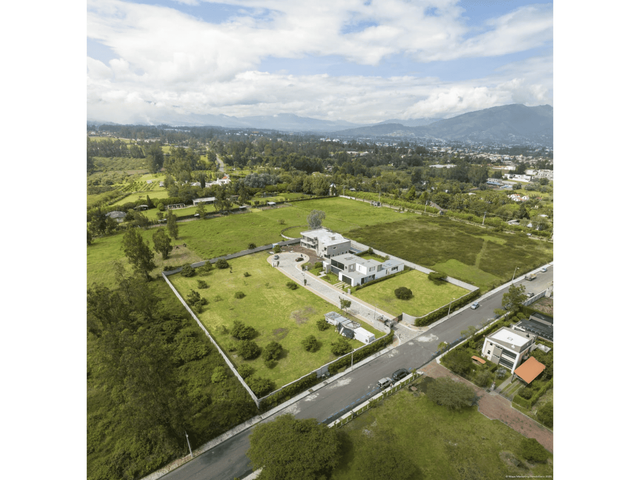 Terrenos en venta sector Puembo - Proyecto La Camelia II